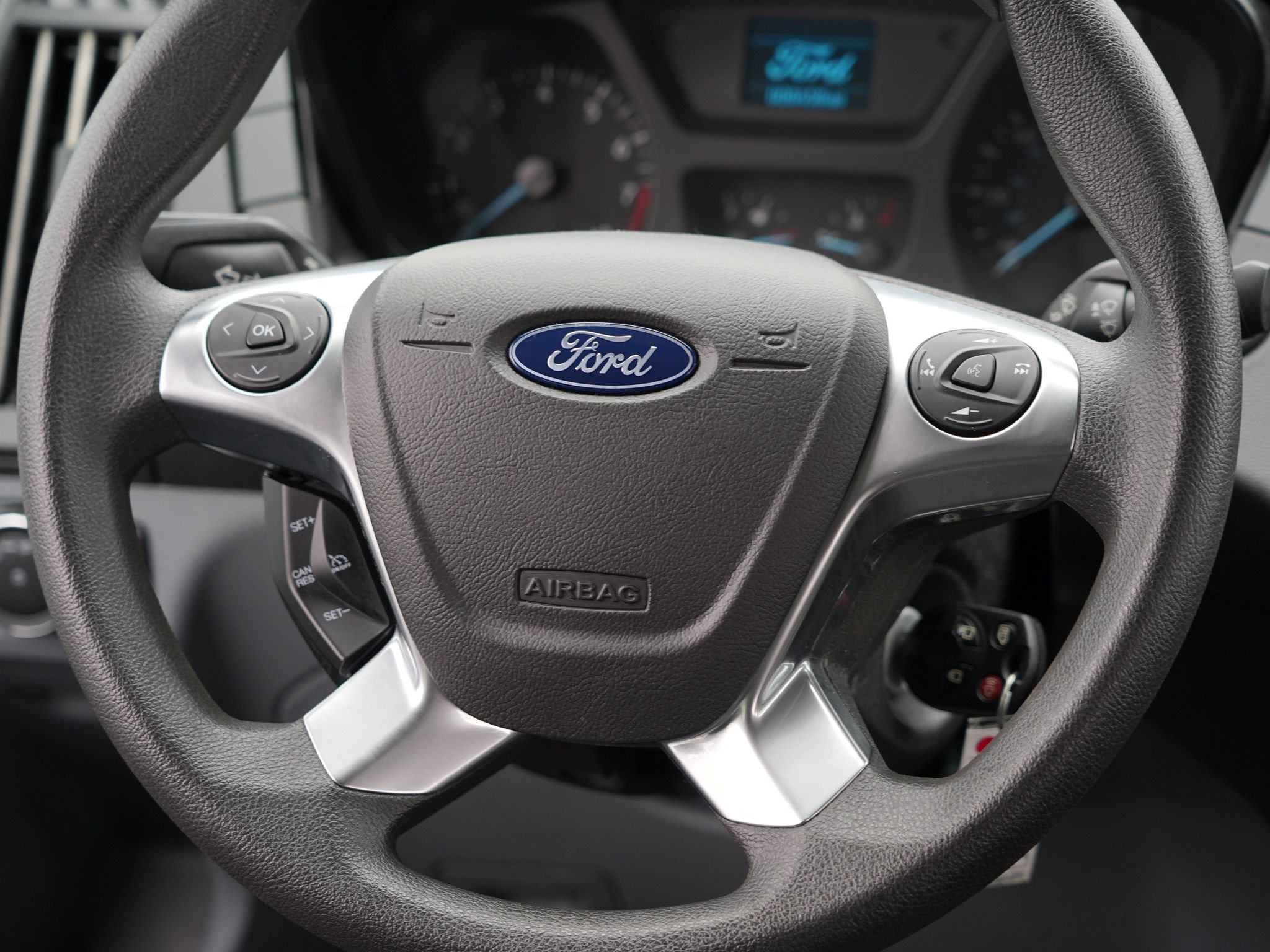 Used 2018 Ford Transit 350 XL RWD image 25