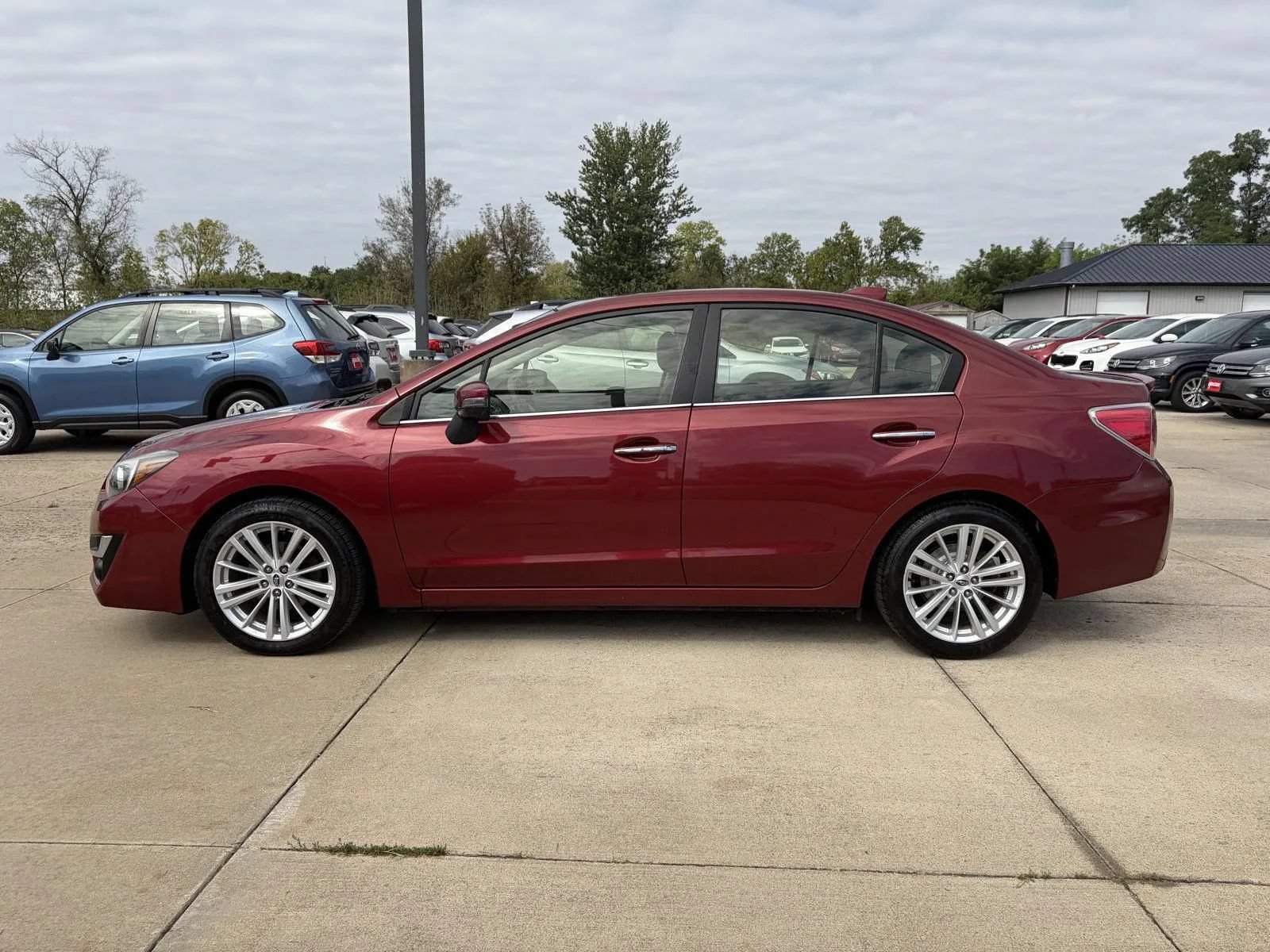 Used 2016 Subaru Impreza 2.0i Limited AWD/4WD image 5