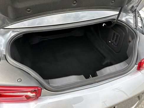 Used 2023 Chevrolet Camaro LT w/ Technology Package image 10