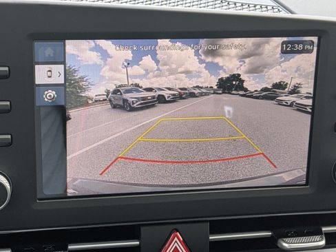 New 2026 Hyundai Elantra Hybrid FWD image 25