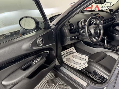 Used 2019 MINI Cooper Clubman S w/ Premium Package FWD image 11