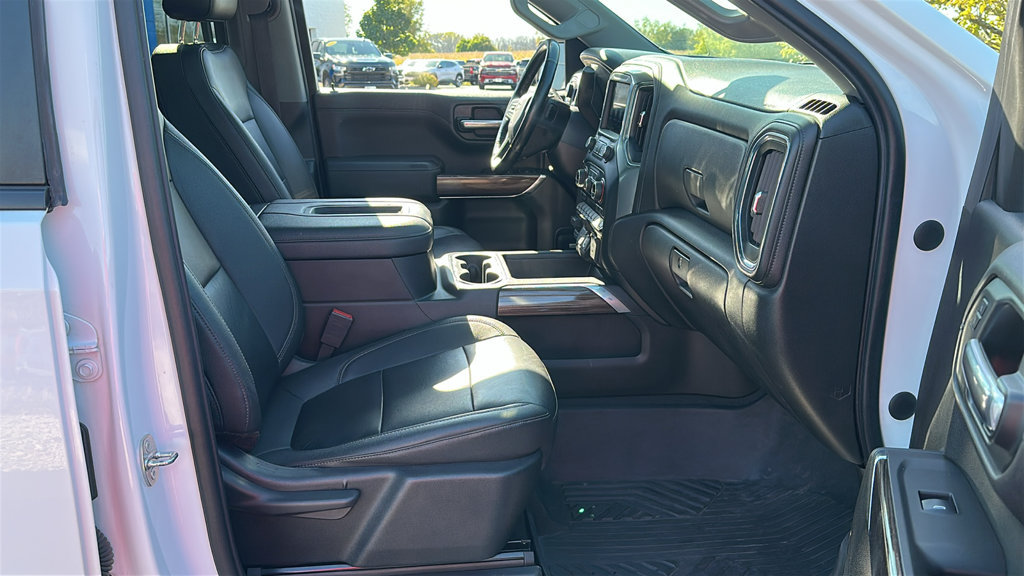 Used 2021 Chevrolet Silverado 1500 LT Trail Boss w/ Convenience Package II AWD/4WD image 32