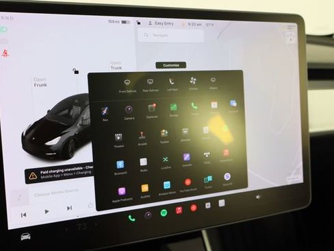 Used 2021 Tesla Model Y Long Range image 34