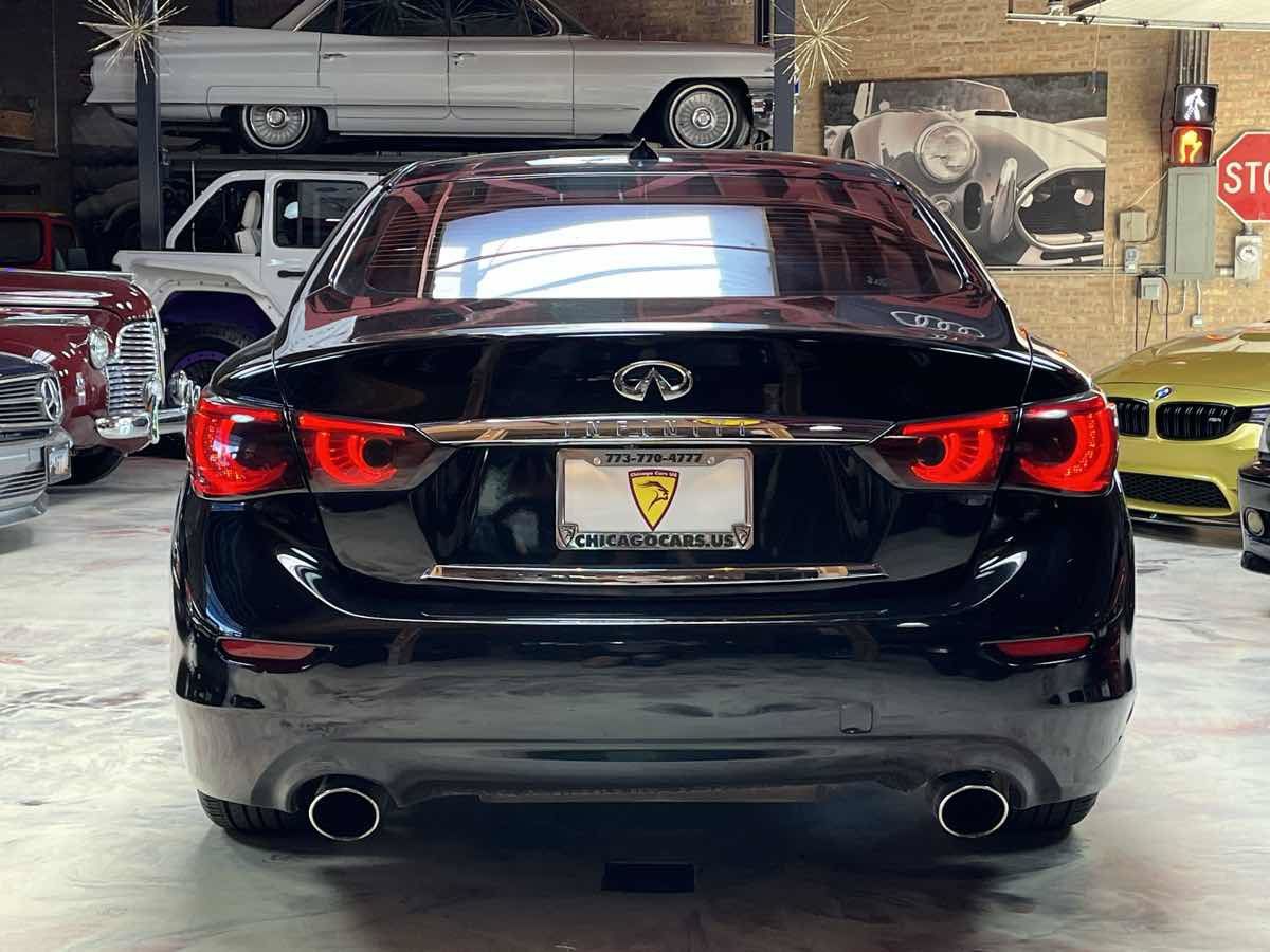 Used 2017 INFINITI Q50 2.0t w/ Moonroof Package AWD/4WD image 8