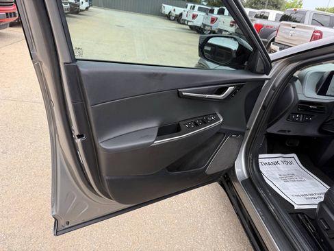 Used 2023 Kia EV6 Wind w/ Wind Technology Package AWD/4WD image 8