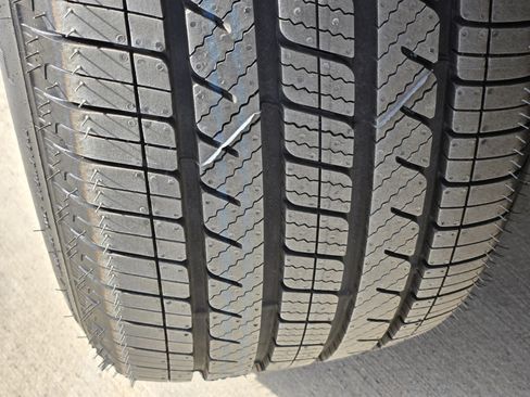 New 2026 Acura MDX SH-AWD image 9