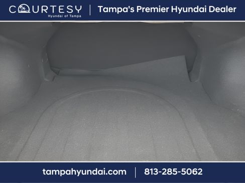 Used 2024 Hyundai Elantra SEL image 27