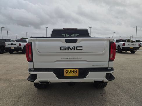 Used 2020 GMC Sierra 1500 Denali w/ Denali Ultimate Package AWD/4WD image 4