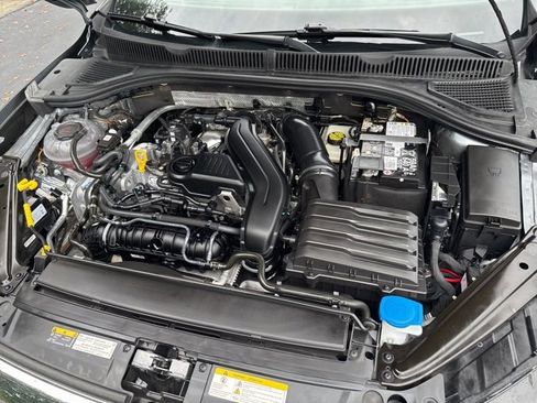 Used 2024 Volkswagen Jetta S image 33