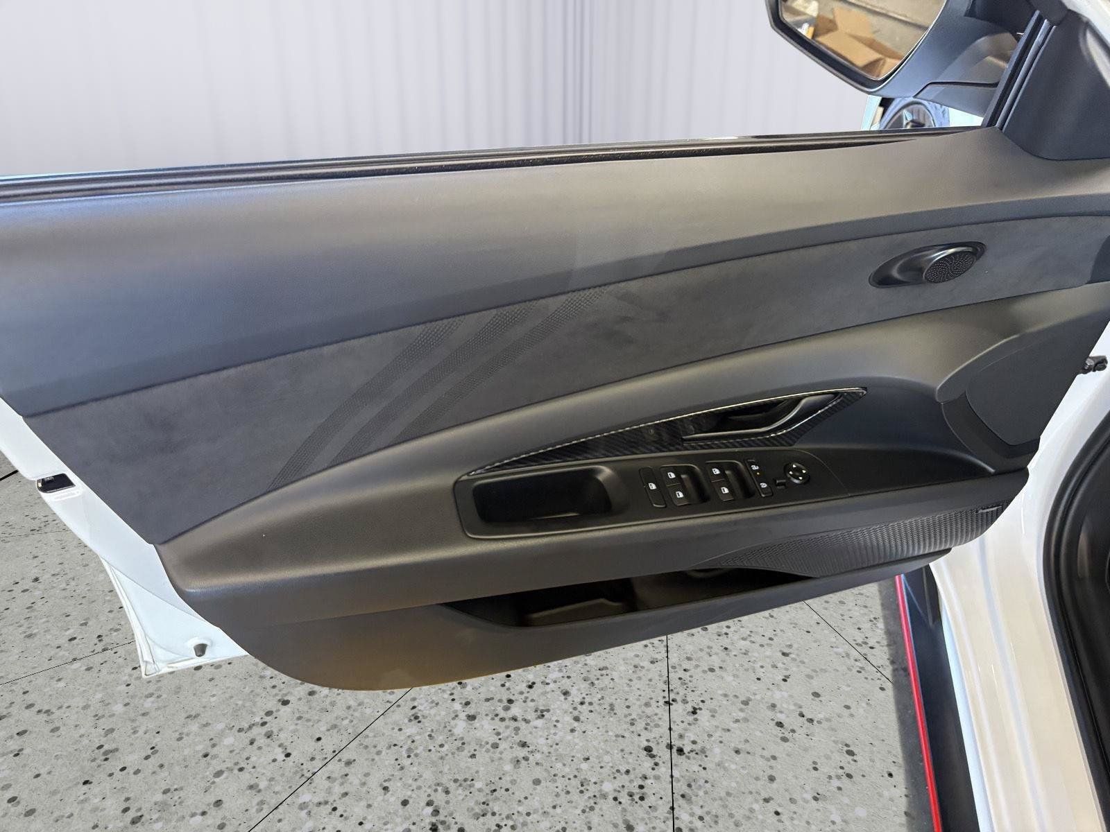 Used 2025 Hyundai Elantra N FWD image 22