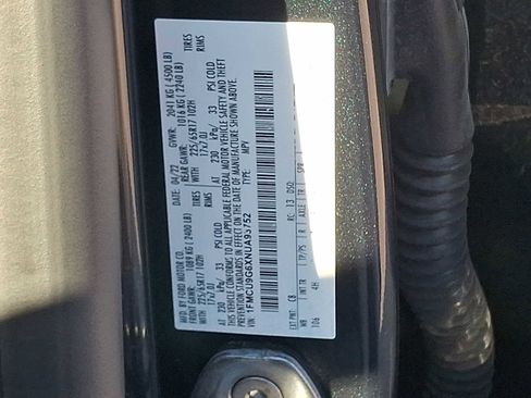 Used 2022 Ford Escape SE w/ Cold Weather Package image 27