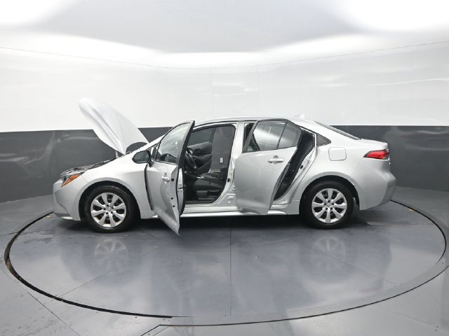 Used 2024 Toyota Corolla LE FWD image 42