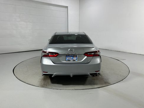Used 2022 Toyota Camry SE AWD/4WD image 28