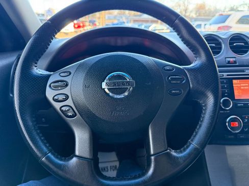 Used 2011 Nissan Altima 2.5 SL w/ 2.5SL Pkg image 23