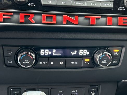New 2026 Nissan Frontier PRO-4X w/ Pro-4x Convenience Package AWD/4WD image 17