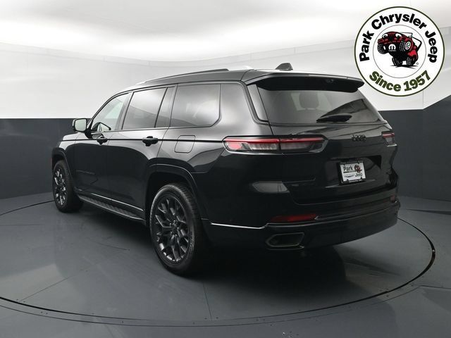Used 2023 Jeep Grand Cherokee L Summit AWD/4WD image 4
