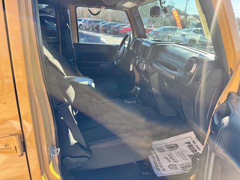 Used 2013 Jeep Wrangler Unlimited Sport image 12