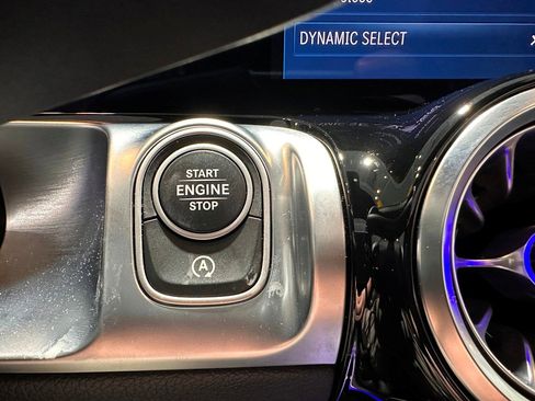 Used 2024 Mercedes-Benz GLB 250 4MATIC image 19