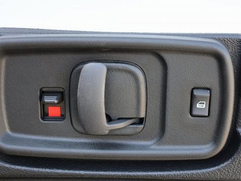 New 2025 Chevrolet Express 3500 w/ Driver Convenience Package image 11