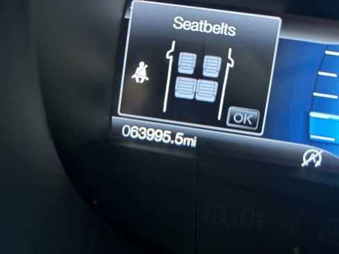 Used 2023 Ford Edge Titanium image 19