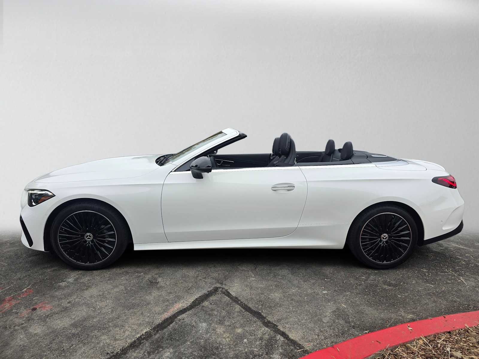 New 2027 Mercedes-Benz CLE 450 4MATIC Cabriolet image 21