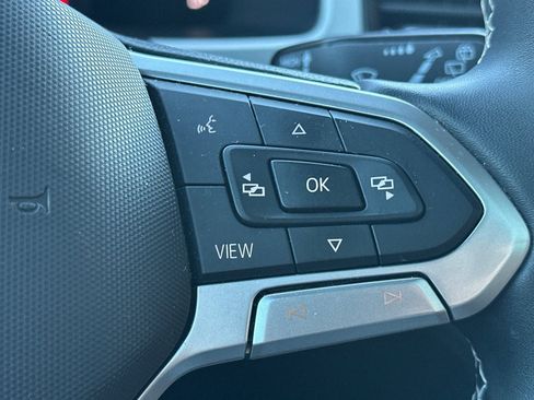 Used 2022 Volkswagen Atlas SE image 39