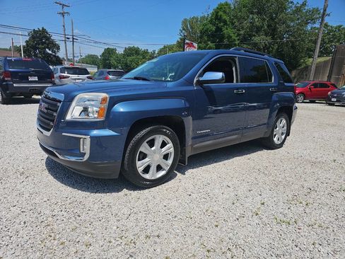 Used 2017 GMC Terrain SLE w/ Chrome Edition image 6