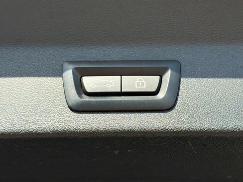 Used 2022 BMW X3 sDrive30i w/ Convenience Package RWD image 12