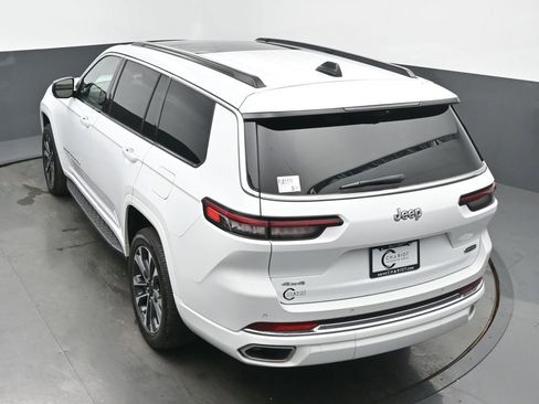 Used 2024 Jeep Grand Cherokee L Overland w/ Advanced Protech Group III AWD/4WD image 41