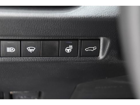 Used 2021 Toyota RAV4 XLE w/ Convenience Package image 32