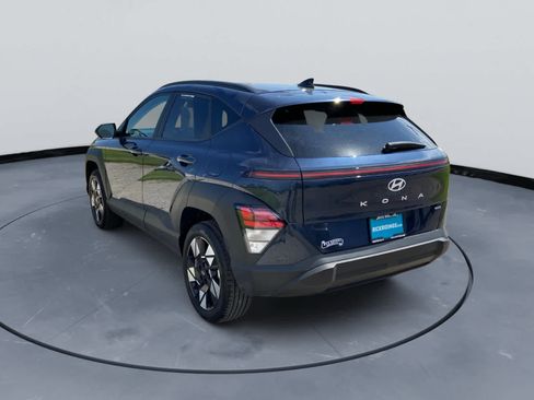 Used 2025 Hyundai Kona SEL AWD/4WD image 8