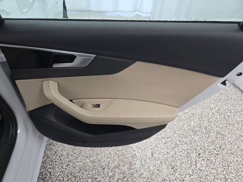 Used 2022 Audi A4 2.0T Premium Plus image 10