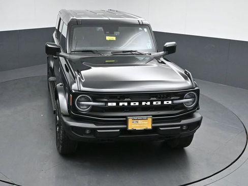 Certified 2025 Ford Bronco Outer Banks AWD/4WD image 46