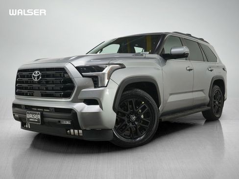 Used 2025 Toyota Sequoia SR5 w/ SR5 Premium Package AWD/4WD image 1