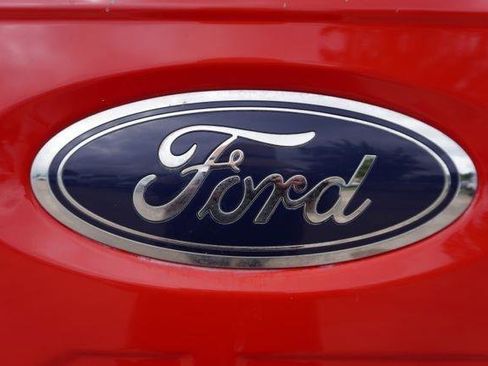 Used 2021 Ford F150 Lariat AWD/4WD image 33