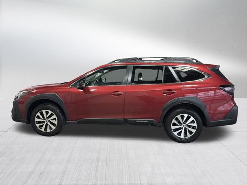 Certified 2024 Subaru Outback Premium image 4