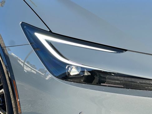 New 2026 Toyota Prius XLE image 31