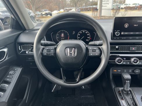 Used 2025 Honda Civic LX image 15