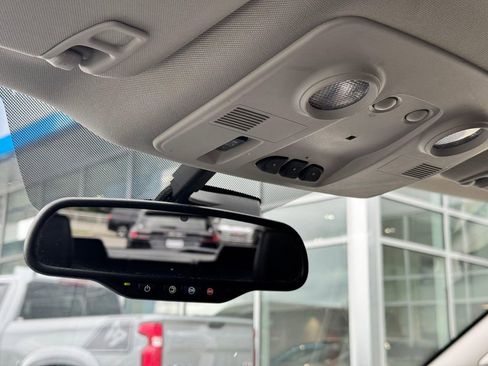 Used 2016 GMC Acadia Denali image 27