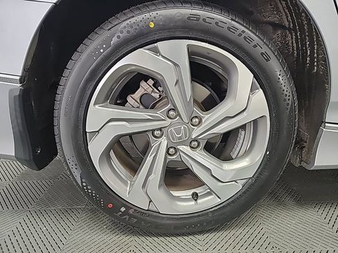 Used 2020 Honda Accord EX image 48