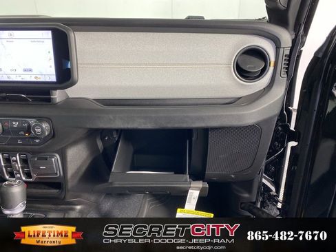 New 2026 Jeep Wrangler Unlimited Sport AWD/4WD image 33