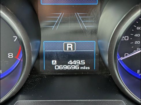 Used 2017 Subaru Outback 3.6R Limited AWD/4WD image 10