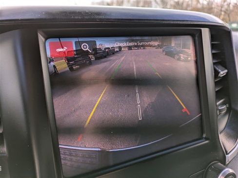 Used 2023 RAM 2500 Big Horn w/ Level 1 Equipment Group image 23