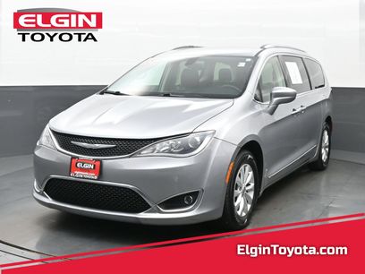 Used 2018 Chrysler Pacifica Touring-L Plus