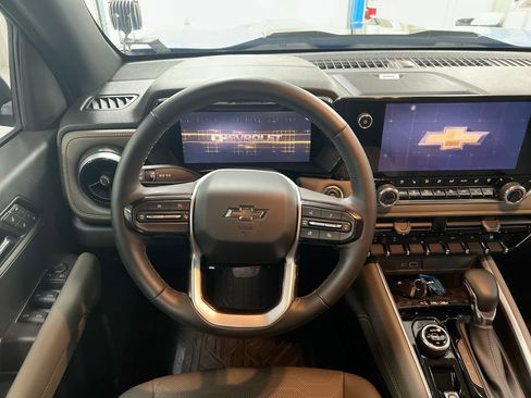 Used 2023 Chevrolet Colorado ZR2 w/ Desert Boss Special Edition AWD/4WD image 11