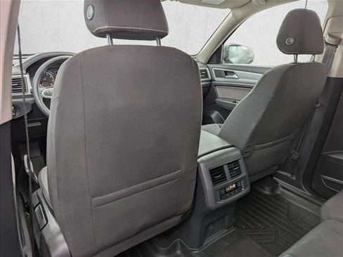 Used 2021 Volkswagen Atlas S image 23