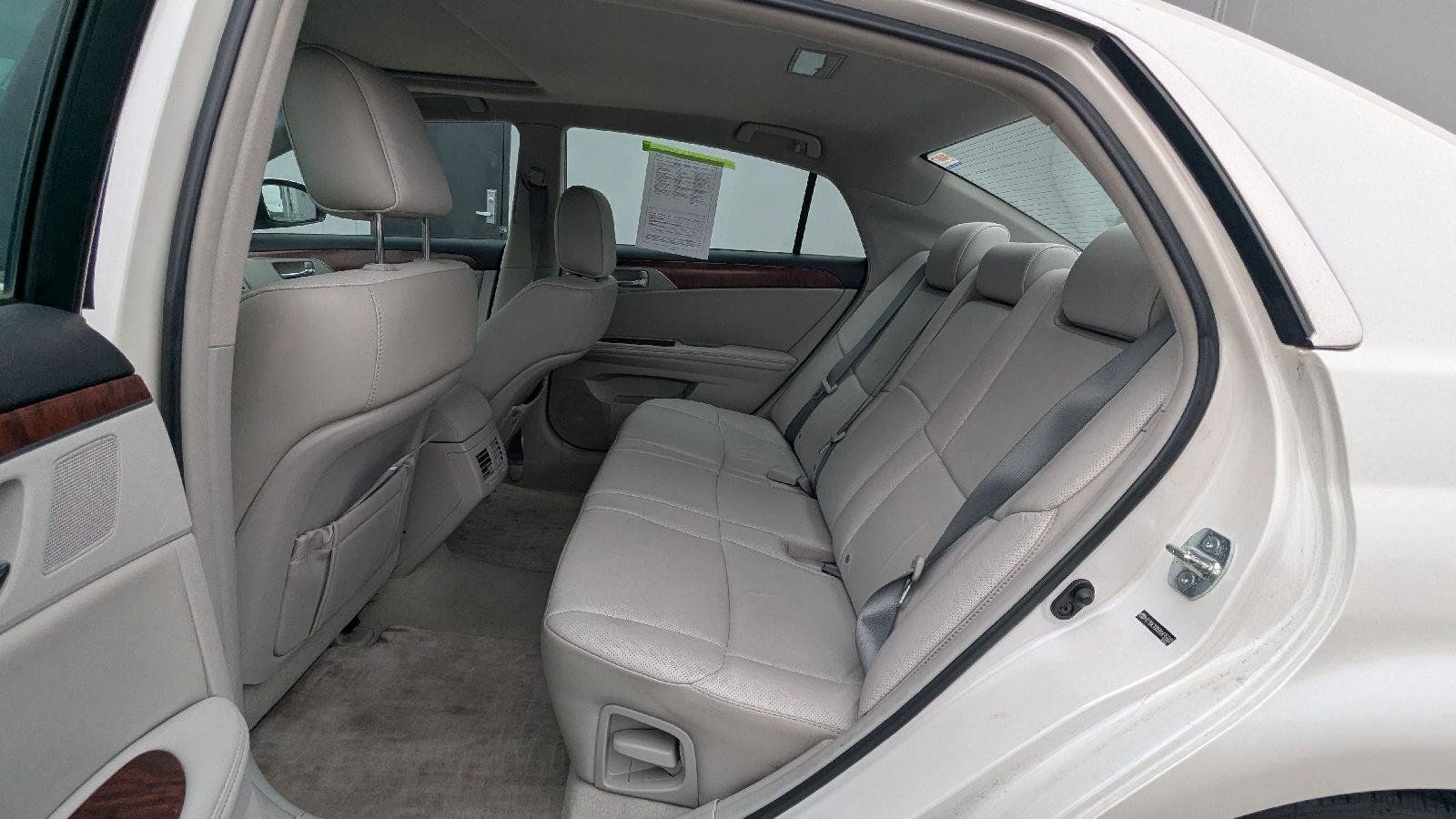 Used 2011 Toyota Avalon Limited FWD image 16