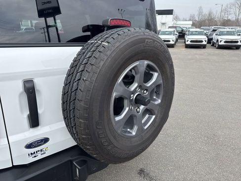 Used 2025 Ford Bronco Big Bend image 30