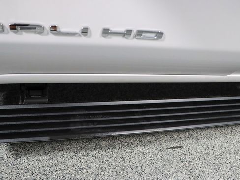 Used 2024 GMC Sierra 2500 Denali w/ Denali Reserve Package image 13