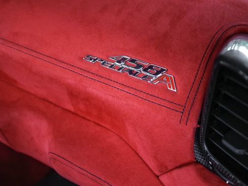 Used 2015 Ferrari 458 Speciale A RWD image 53